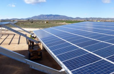 Aparcamiento fotovoltaico del Aeropuerto Internacional Región de Murcia